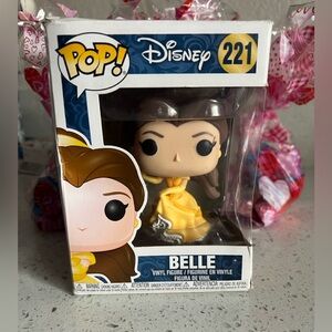 Funko Pop Belle in Yellow Dress